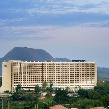 Transcorp Hilton Abuja Hotell Exteriör bild