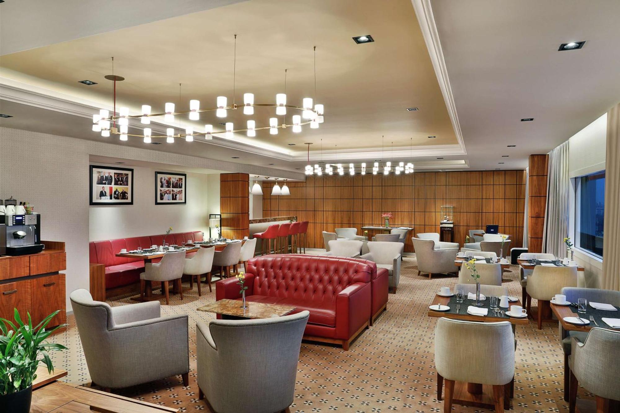 Transcorp Hilton Abuja Hotell Exteriör bild