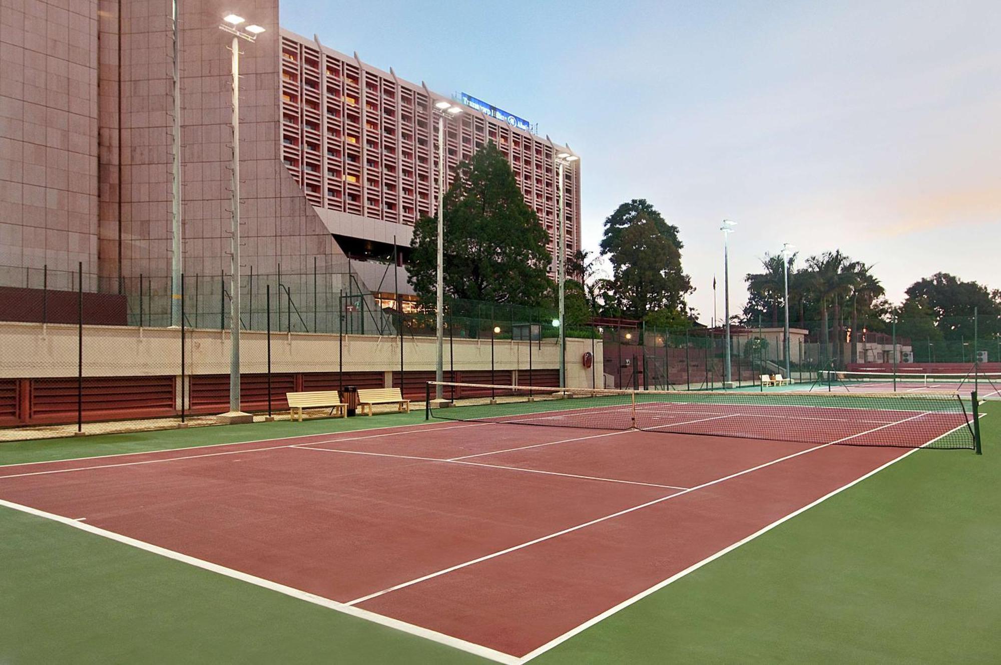 Transcorp Hilton Abuja Hotell Exteriör bild