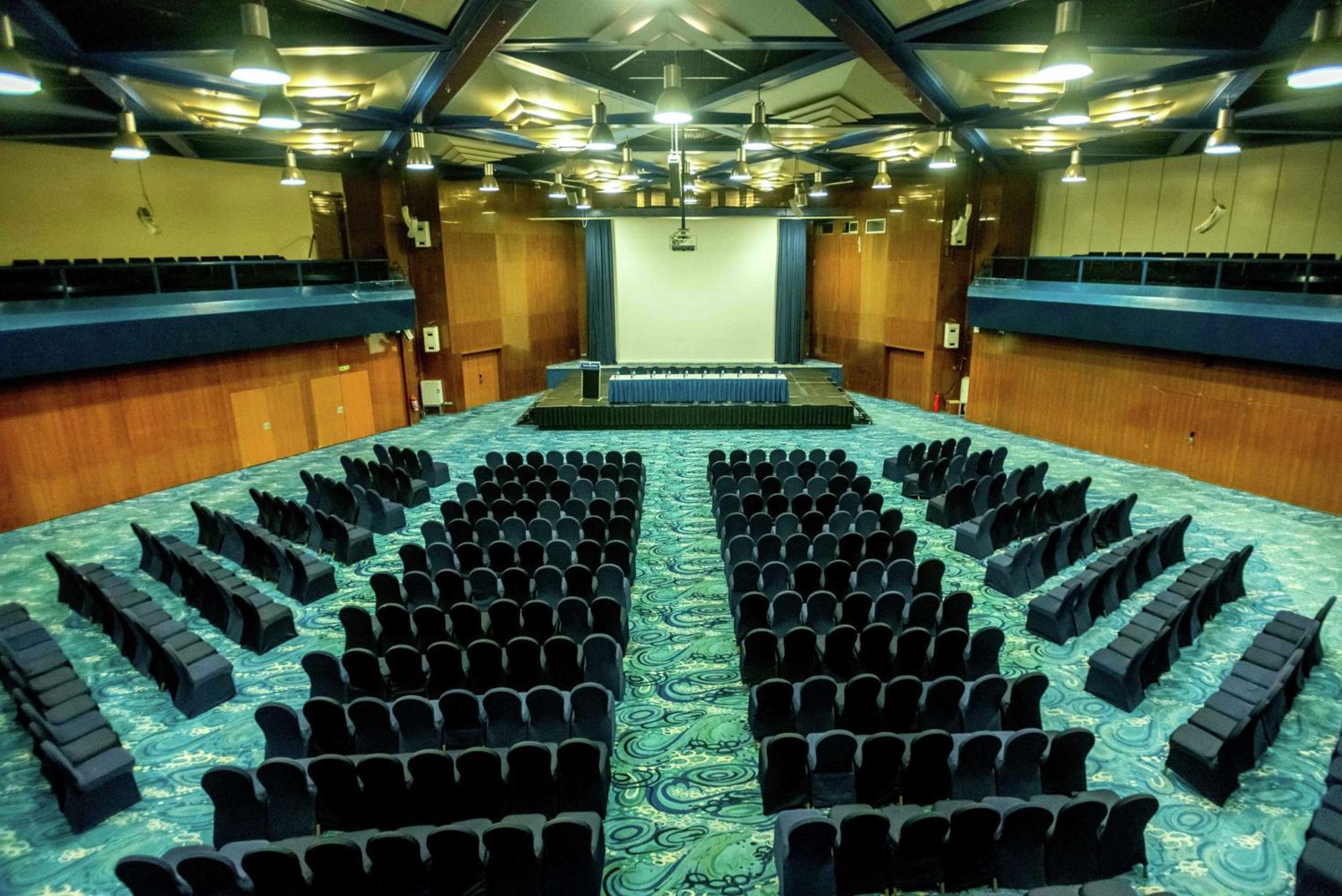 Transcorp Hilton Abuja Hotell Exteriör bild