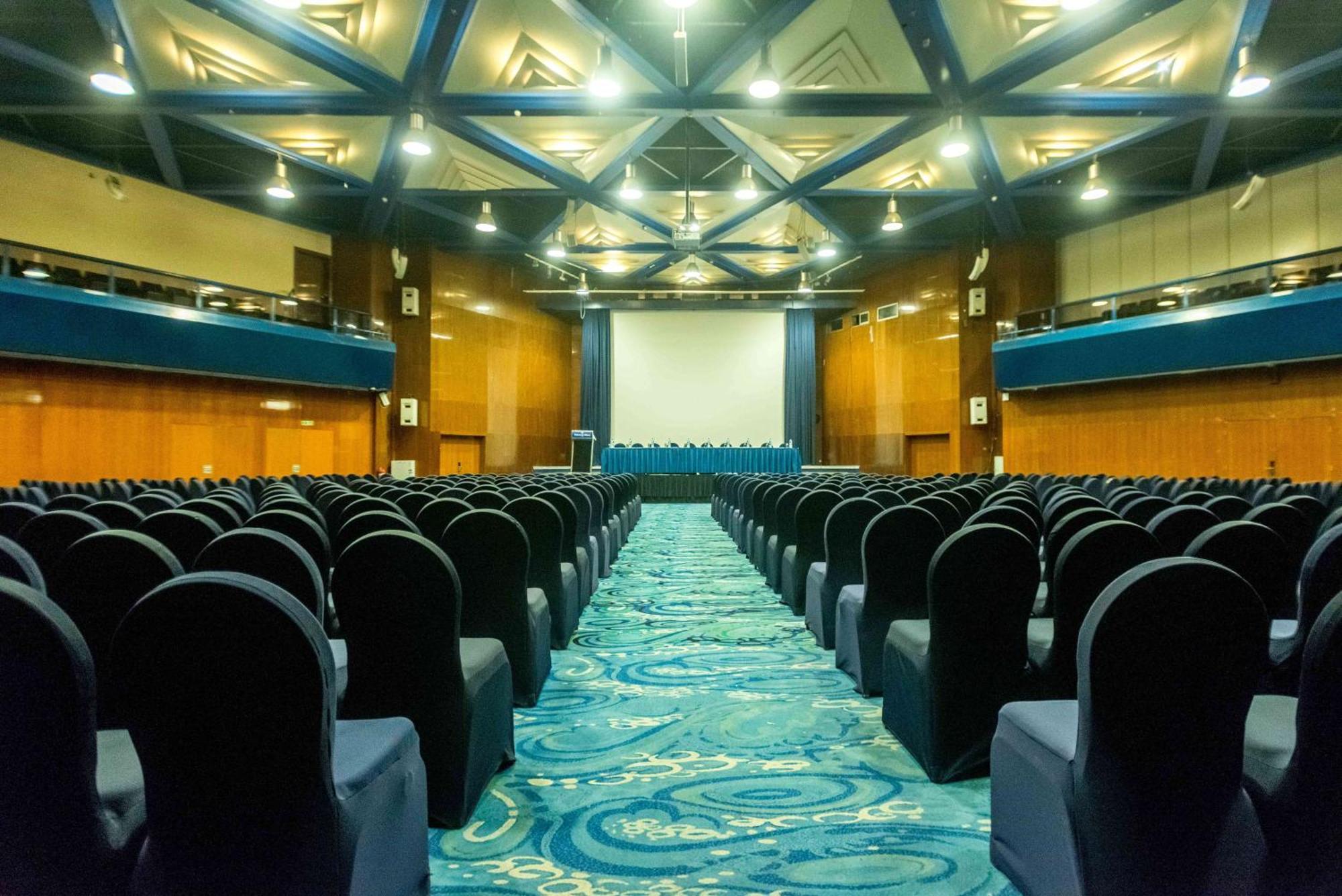 Transcorp Hilton Abuja Hotell Exteriör bild